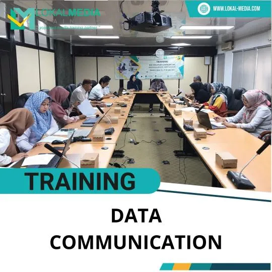 TRAINING DATA COMMUNICATION